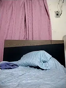 mulatico2601 online show from 04/18/26, 11:38