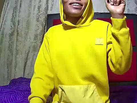 SexySlimMelanin7 online show from 06/01/26, 07:26