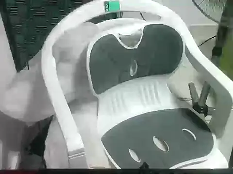 Snapshot of AlxAmr89 chatting on 04/16/26, 09:39 AlxAmr89 online show from 04/16/26, 09:39