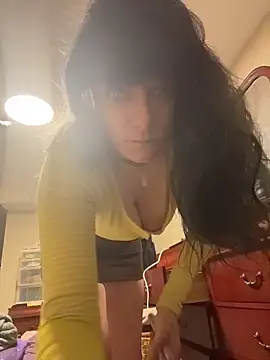 mango-kitty online show from 05/05/26, 05:43