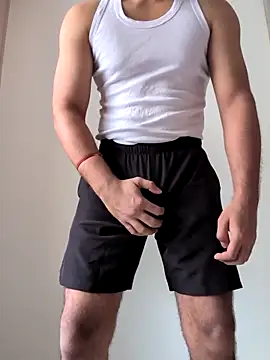 Snapshot of handsome-hunky chatting on 04/12/26, 10:42 handsome-hunky online show from 04/12/26, 10:42