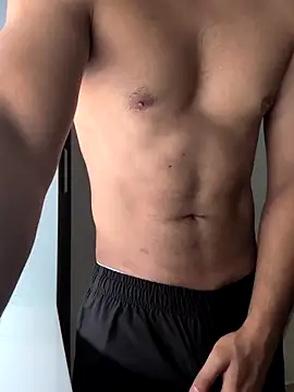 Snapshot of handsome-hunky chatting on 04/18/26, 08:51 handsome-hunky online show from 04/18/26, 08:51