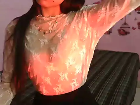 Snapshot of mahi_thakur0 chatting on 07/10/26, 12:30 mahi thakur0 online show from 07/10/26, 12:30