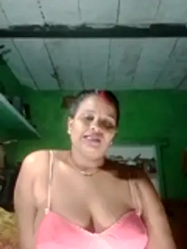 Snapshot of Shivani09900 chatting on 07/12/26, 07:27 Shivani09900 online show from 07/12/26, 07:27
