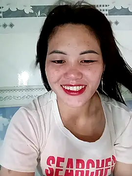 Snapshot of meg_06 chatting on 04/22/26, 04:59 meg 06 online show from 04/22/26, 04:59