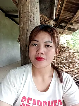 Snapshot of meg_06 chatting on 04/23/26, 03:52 meg 06 online show from 04/23/26, 03:52