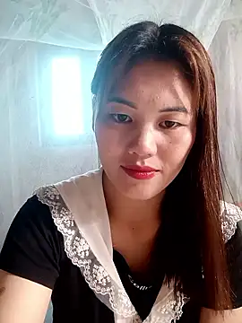 Snapshot of meg_06 chatting on 05/07/26, 01:11 meg 06 online show from 05/07/26, 01:11