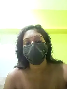 Snapshot of bannerjeesneha20 chatting on 04/12/26, 01:49 bannerjeesneha20 online show from 04/12/26, 01:49