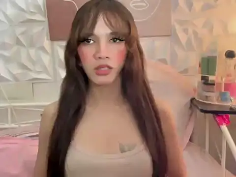 Leijona Milker online show from 05/08/26, 02:33