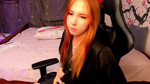 Snapshot of Lisa_mano chatting on 04/15/26, 01:40 Lisa mano online show from 04/15/26, 01:40