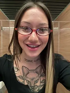 Snapshot of SaintSquirt chatting on 06/25/26, 10:20 SaintSquirt online show from 06/25/26, 10:20
