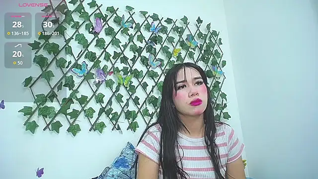 lizeth wong online show from 06/23/26, 01:42