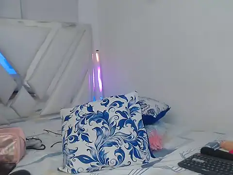 AlannaHarper online show from 06/24/26, 03:55