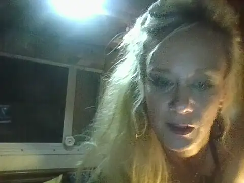 batshtcrzybbylov3 online show from 05/28/26, 01:58