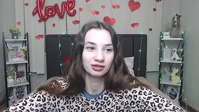 Snapshot of Je55icaBreeze chatting on 04/15/26, 05:25 Je55icaBreeze online show from 04/15/26, 05:25