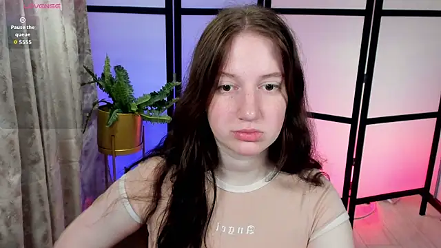 Elisabeth Binder online show from 04/09/26, 03:39