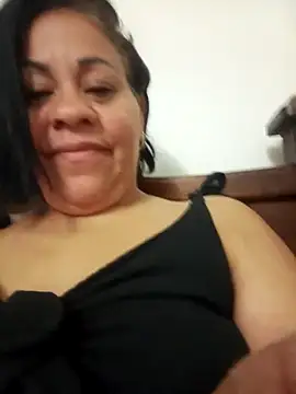Snapshot of Veronica_missbigg chatting on 04/10/26, 01:22 Veronica missbigg online show from 04/10/26, 01:22