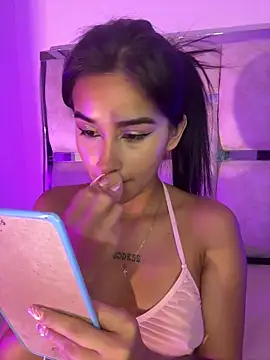 Lizzy Bonnie online show from 05/19/26, 11:55
