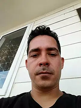 Gabriel leon33 online show from 04/05/26, 07:22