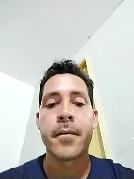 Gabriel leon33 online show from 04/19/26, 08:13