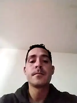 Snapshot of Gabriel_leon33 chatting on 07/04/26, 04:24 Gabriel leon33 online show from 07/04/26, 04:24