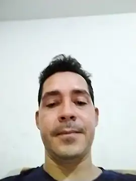Snapshot of Gabriel_leon33 chatting on 07/06/26, 07:16 Gabriel leon33 online show from 07/06/26, 07:16