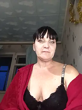 Snapshot of Milashkaqw chatting on 04/21/26, 05:17 Milashkaqw online show from 04/21/26, 05:17