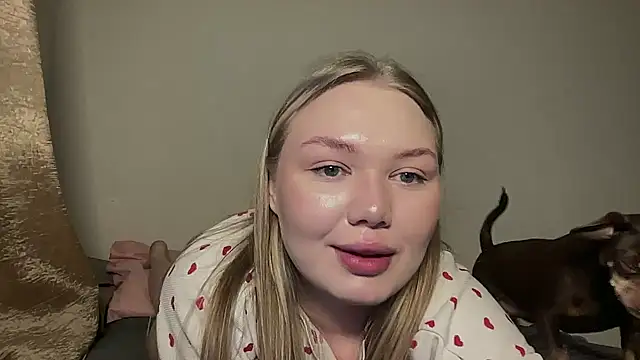 Snapshot of cutiejuliee chatting on 03/26/26, 10:54 cutiejuliee online show from 03/26/26, 10:54