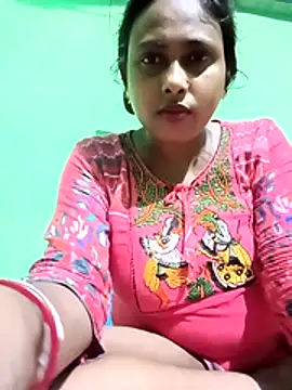 Snapshot of puja560 chatting on 06/22/26, 02:36 puja560 online show from 06/22/26, 02:36
