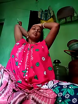 Snapshot of puja560 chatting on 07/05/26, 09:27 puja560 online show from 07/05/26, 09:27