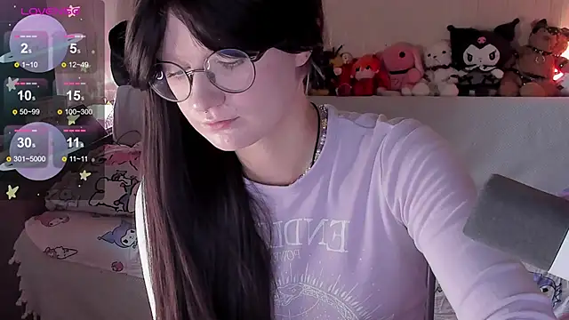 JulietFisher online show from 06/22/26, 04:31