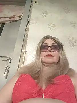 Snapshot of Vita72219 chatting on 04/25/26, 01:25 Vita72219 online show from 04/25/26, 01:25