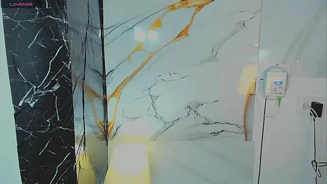 sophia vivass online show from 04/10/26, 12:16