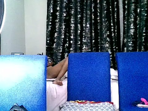 Snapshot of BustyBUNNYWORXXX chatting on 04/13/26, 11:10 BustyBUNNYWORXXX online show from 04/13/26, 11:10