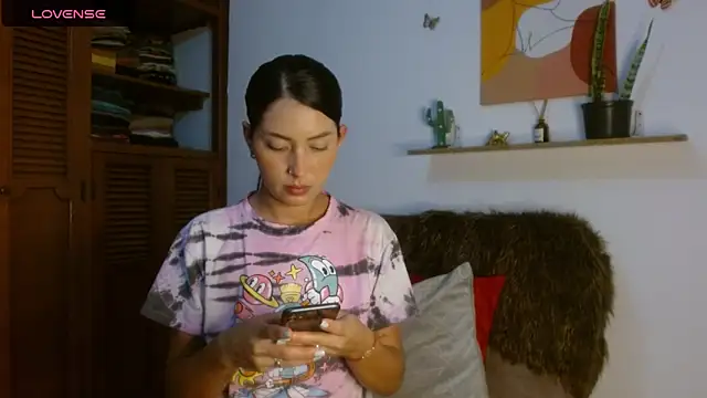 ivanna dl online show from 04/20/26, 01:08