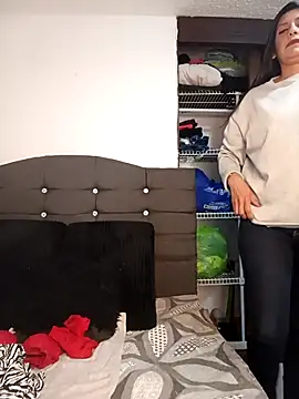 SamanthaRosse01  online show from 04/30/26, 05:08