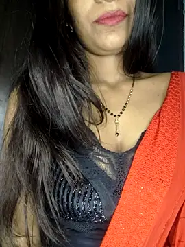 Snapshot of khushi_ji00 chatting on 04/11/26, 06:34 khushi ji00 online show from 04/11/26, 06:34