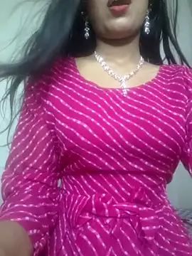Snapshot of khushi_ji00 chatting on 05/02/26, 05:51 khushi ji00 online show from 05/02/26, 05:51