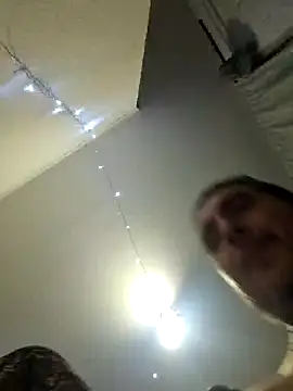 Snapshot of LASEXbellaX chatting on 04/12/26, 05:45 LASEXbellaX online show from 04/12/26, 05:45