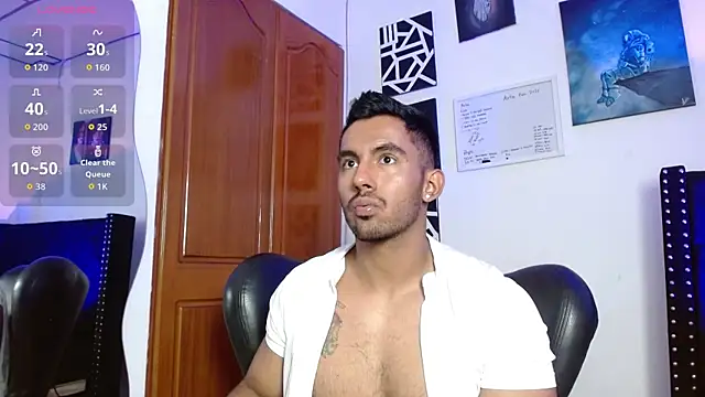 Snapshot of romanpearce_ chatting on 04/20/26, 06:20 romanpearce online show from 04/20/26, 06:20