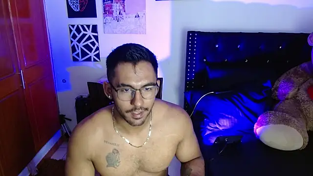 romanpearce  online show from 07/11/26, 07:38
