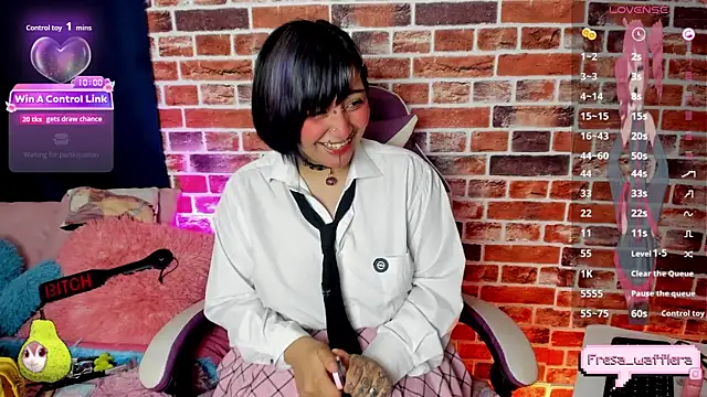 fresa Wafflera online show from 04/18/26, 07:58