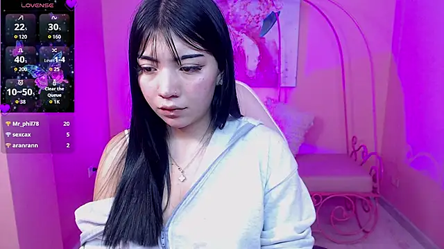Soffi x x  online show from 06/11/26, 12:32