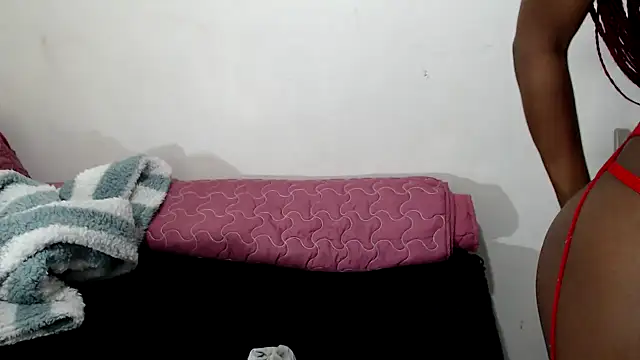 Snapshot of SexyPetite_22 chatting on 05/24/26, 04:50 SexyPetite 22 online show from 05/24/26, 04:50