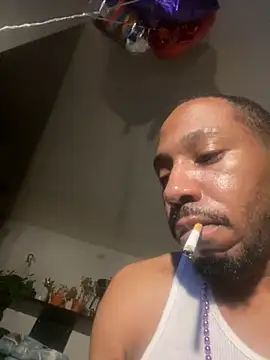 Snapshot of Seananthan6969 chatting on 04/24/26, 10:07 Seananthan6969 online show from 04/24/26, 10:07