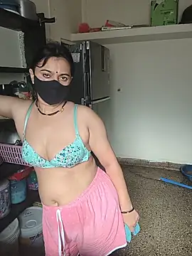 HeartlessGirl online show from 05/26/26, 03:35