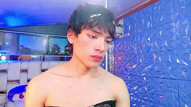 IsaacNovaa online show from 04/30/26, 09:15