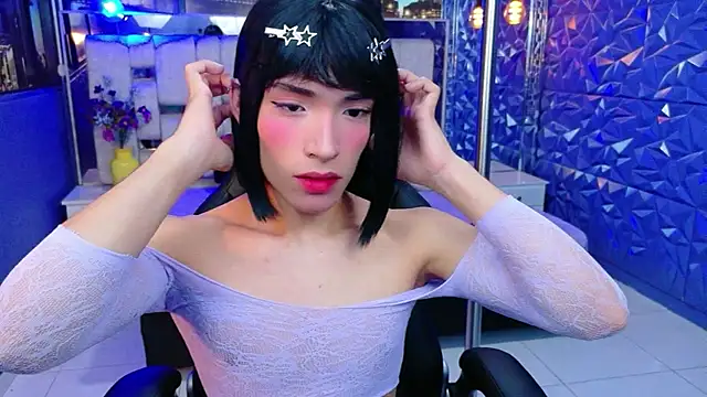 Snapshot of IsaacNovaa chatting on 05/17/26, 01:07 IsaacNovaa online show from 05/17/26, 01:07