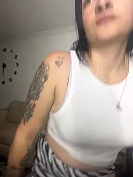kimberly peter online show from 05/21/26, 02:18