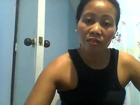 Snapshot of CreamyHotPussy4u chatting on 04/23/26, 12:40 CreamyHotPussy4u online show from 04/23/26, 12:40